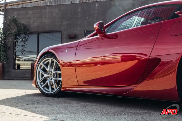 Used 2012 Lexus LFA RWD image 86
