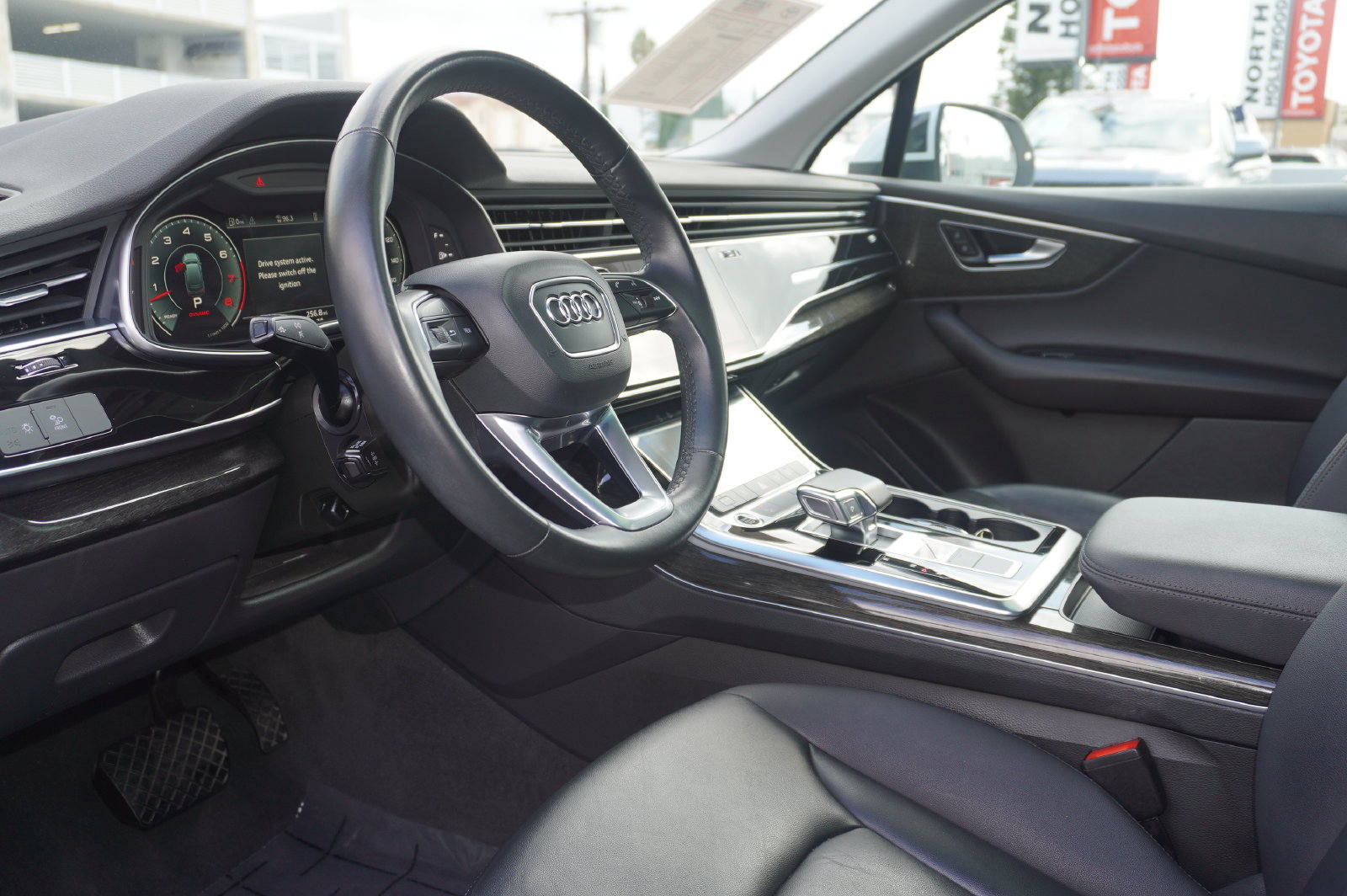 Used 2022 Audi Q7 3.0T Premium AWD/4WD image 11