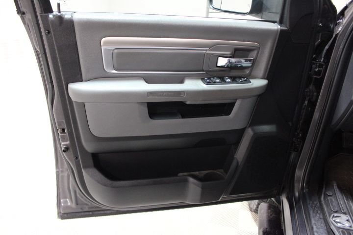 Used 2017 RAM 1500 Big Horn AWD/4WD image 15