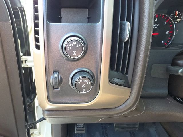 Used 2015 GMC Sierra 1500 Denali AWD/4WD image 16