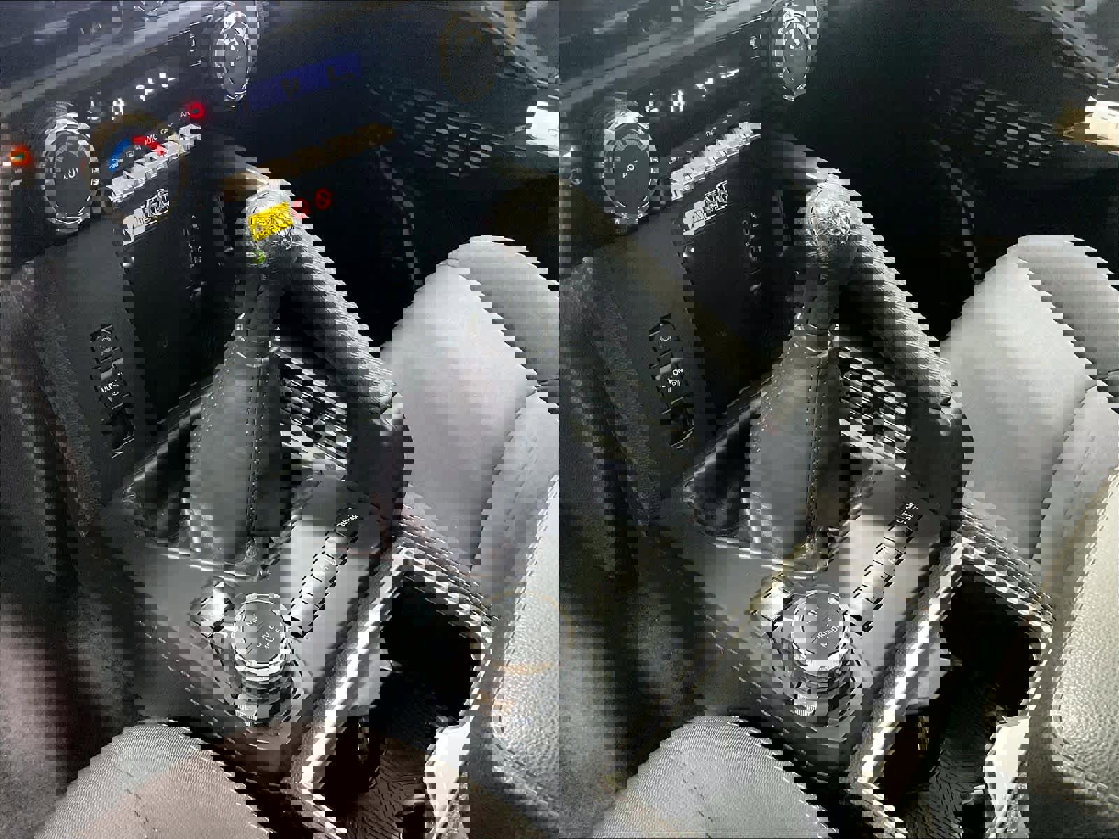 Used 2024 Toyota Tacoma TRD Off-Road w/ TRD Off Road Upgrade Package image 20