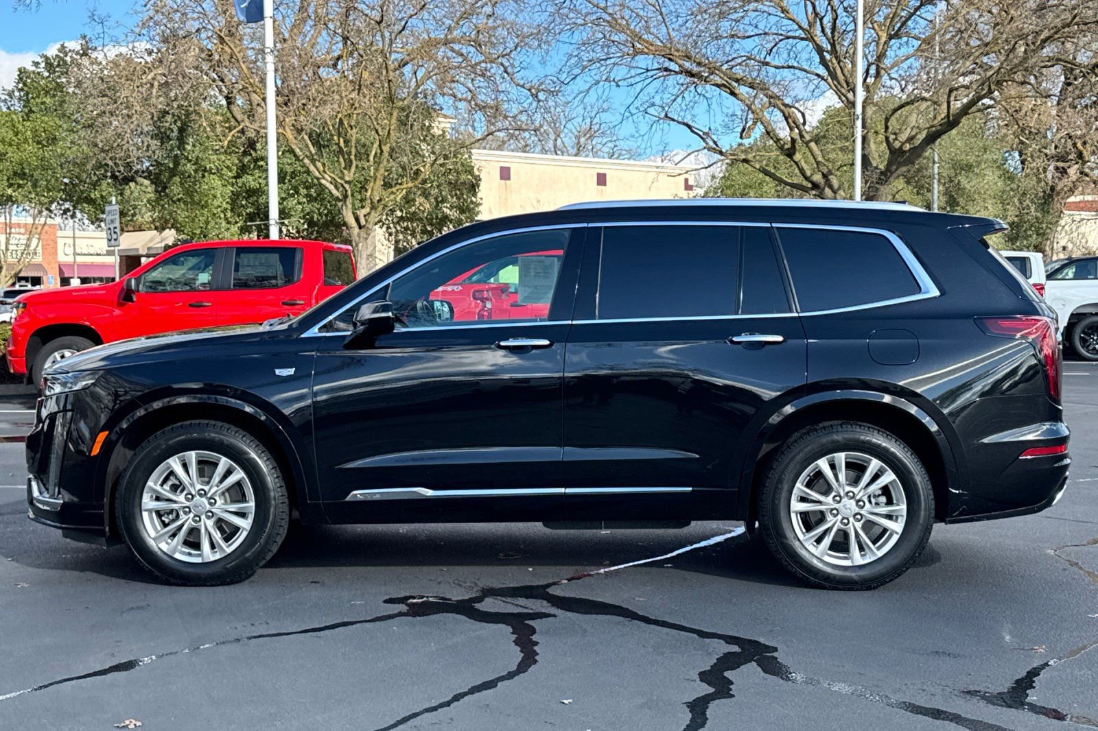 Used 2022 Cadillac XT6 Luxury image 6