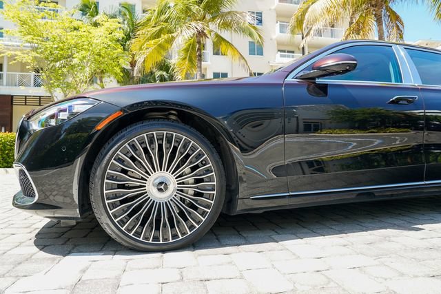 Used 2023 Mercedes-Benz Maybach S 580 4MATIC image 12