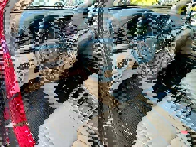 Certified 2024 Honda Odyssey EX-L image 20