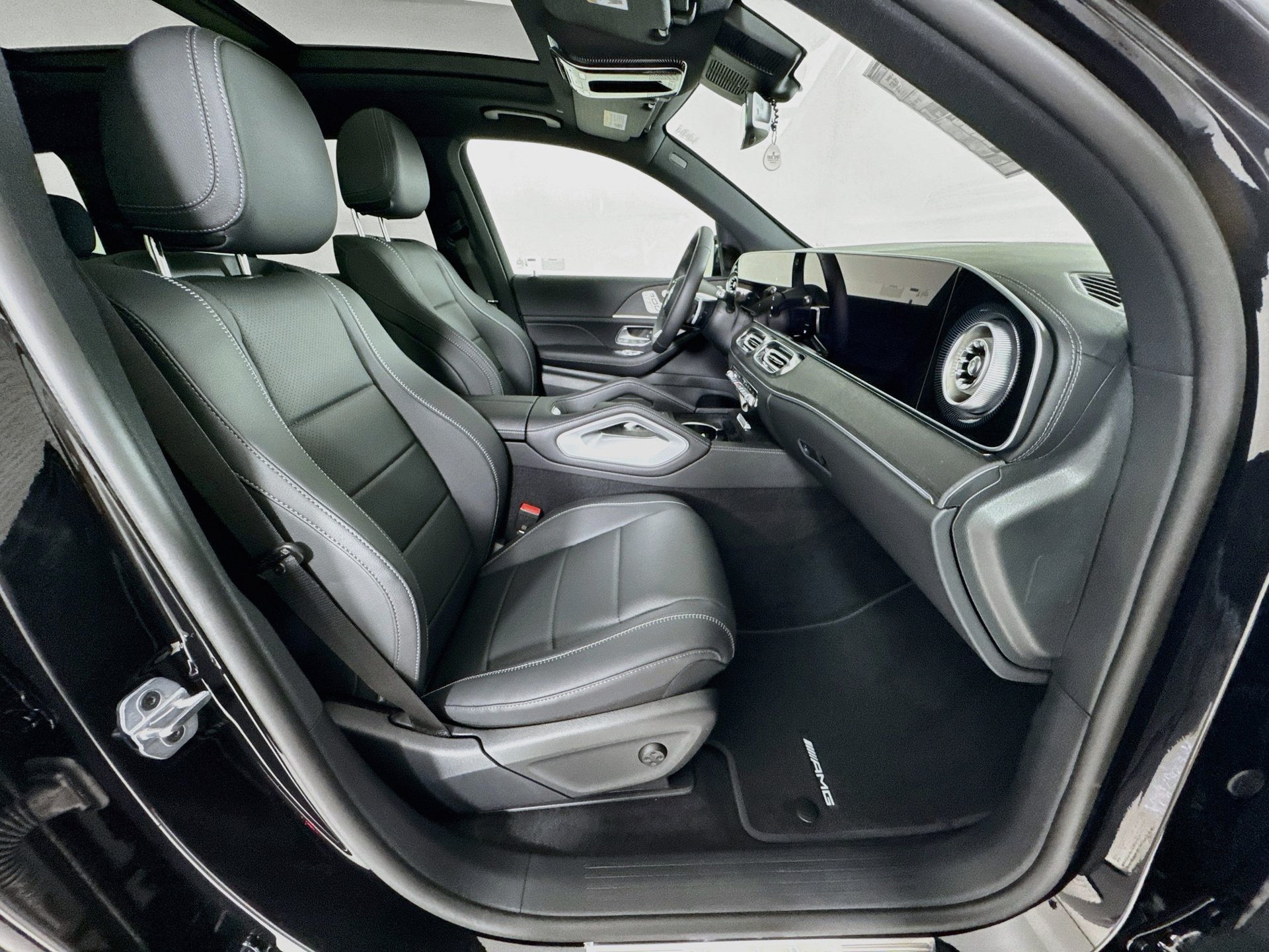 New 2027 Mercedes-Benz GLS 450 4MATIC image 32