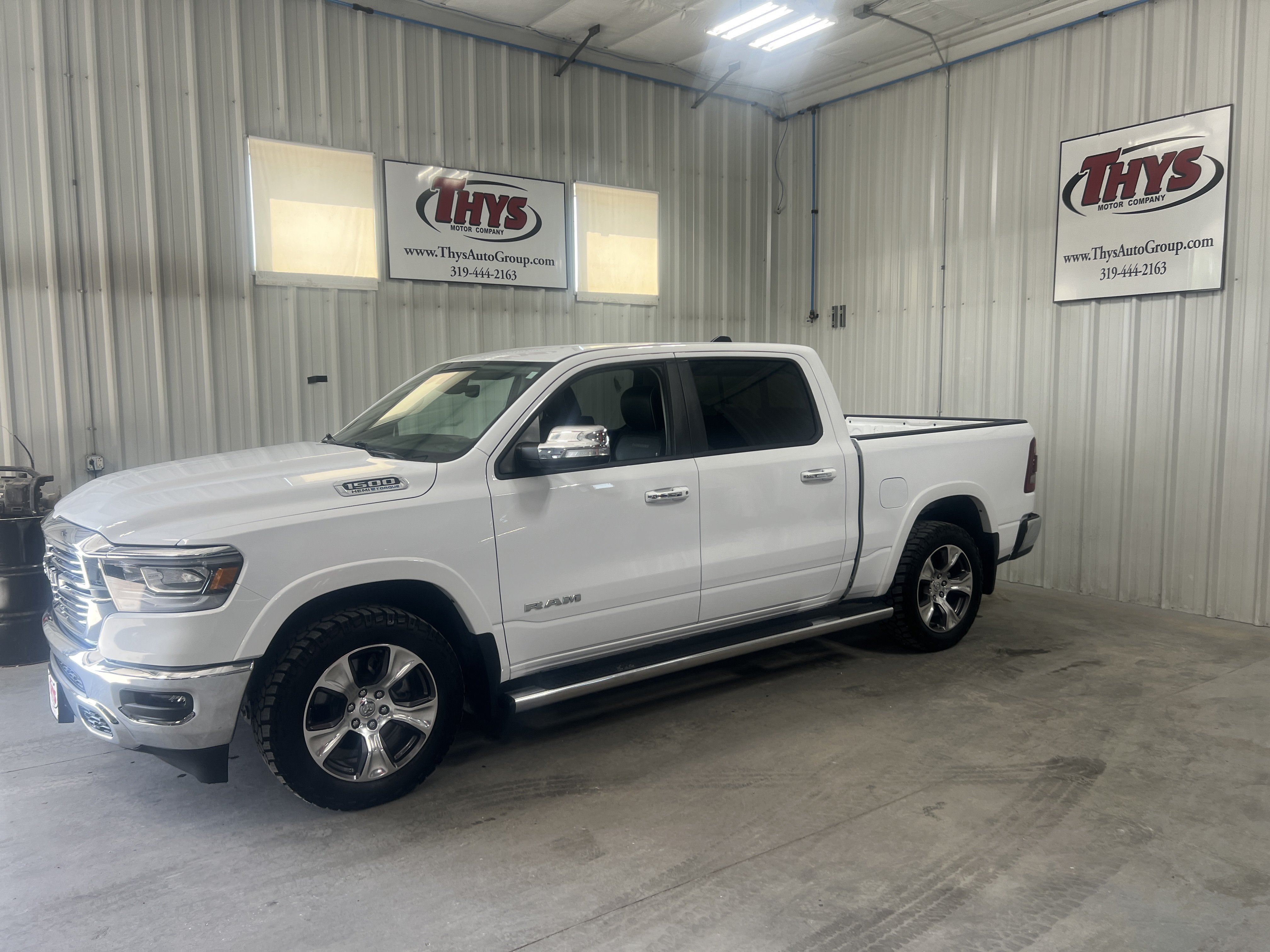 Used 2022 RAM 1500 Laramie AWD/4WD image 36