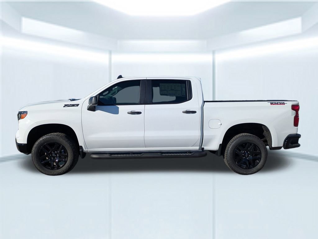 New 2026 Chevrolet Silverado 1500 Custom Trail Boss w/ Turbomax Blackout Package video 2