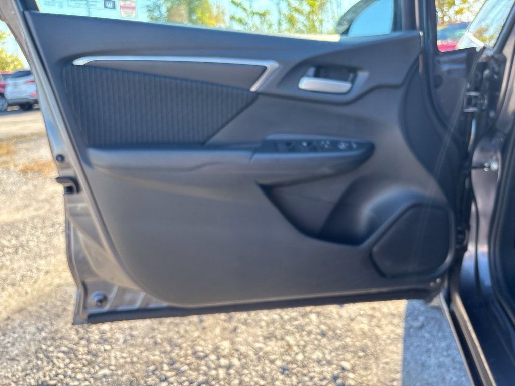 Used 2018 Honda Fit EX image 17