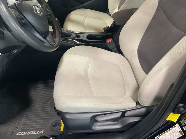 Used 2020 Toyota Corolla LE FWD image 10