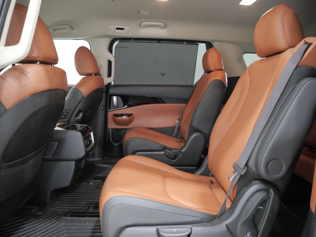 Used 2023 Kia Carnival SX FWD image 24