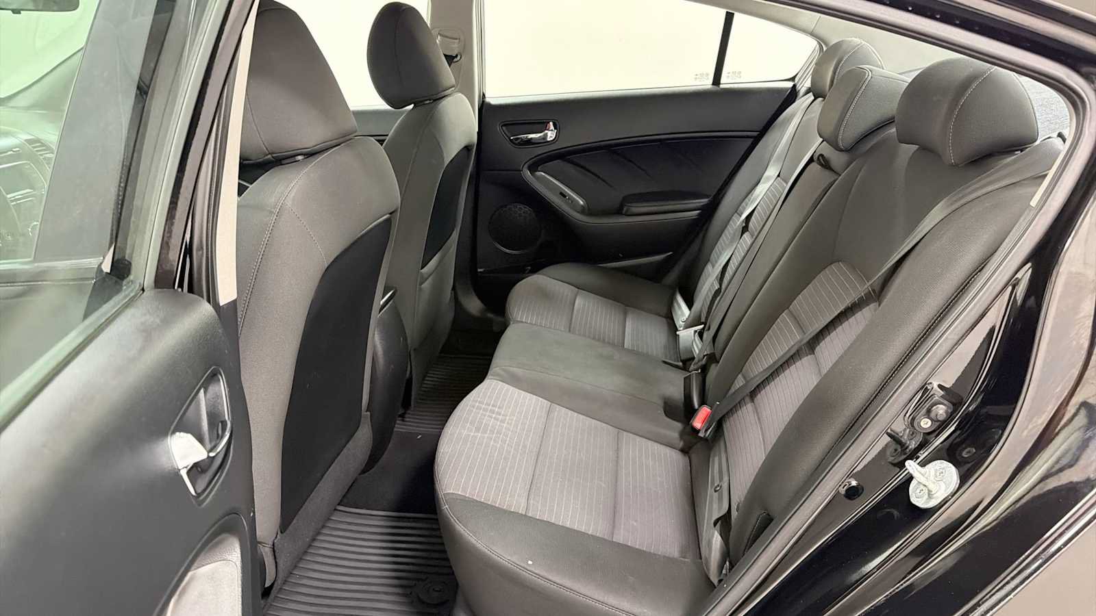 Used 2016 Kia Forte LX w/ LX Popular Plus Package FWD image 23