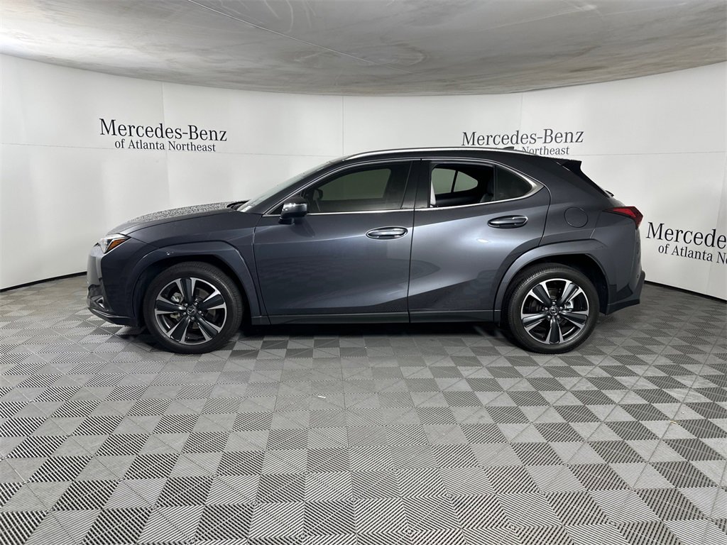 Used 2025 Lexus UX 300h FWD image 4