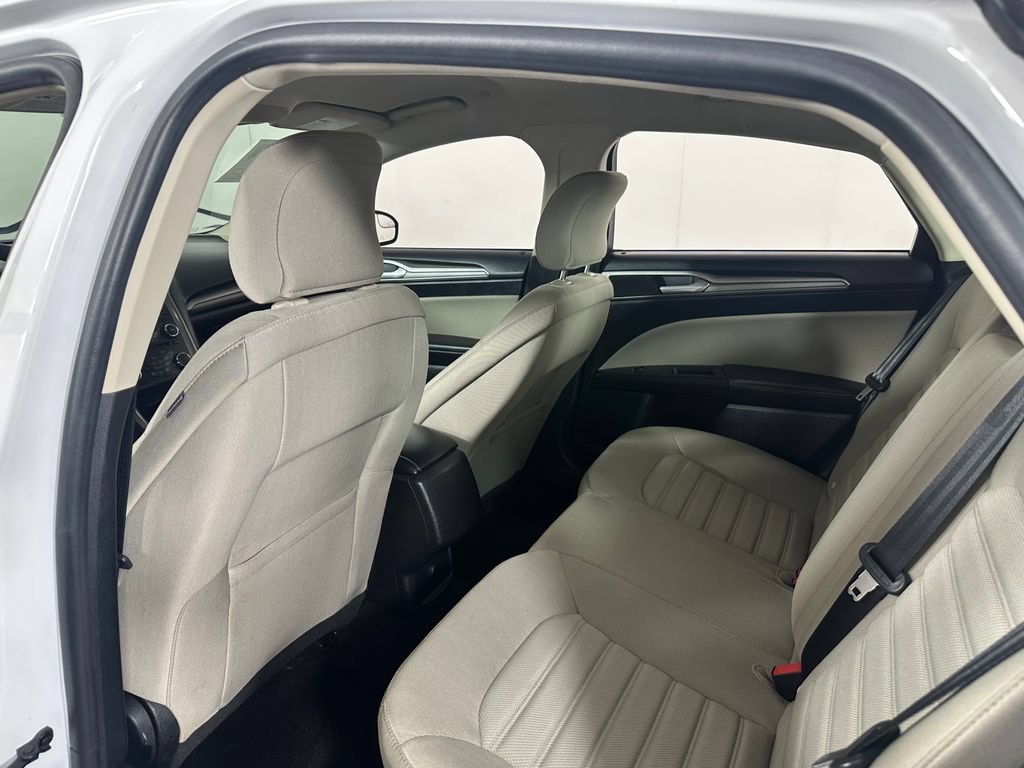 Used 2018 Ford Fusion S FWD image 22