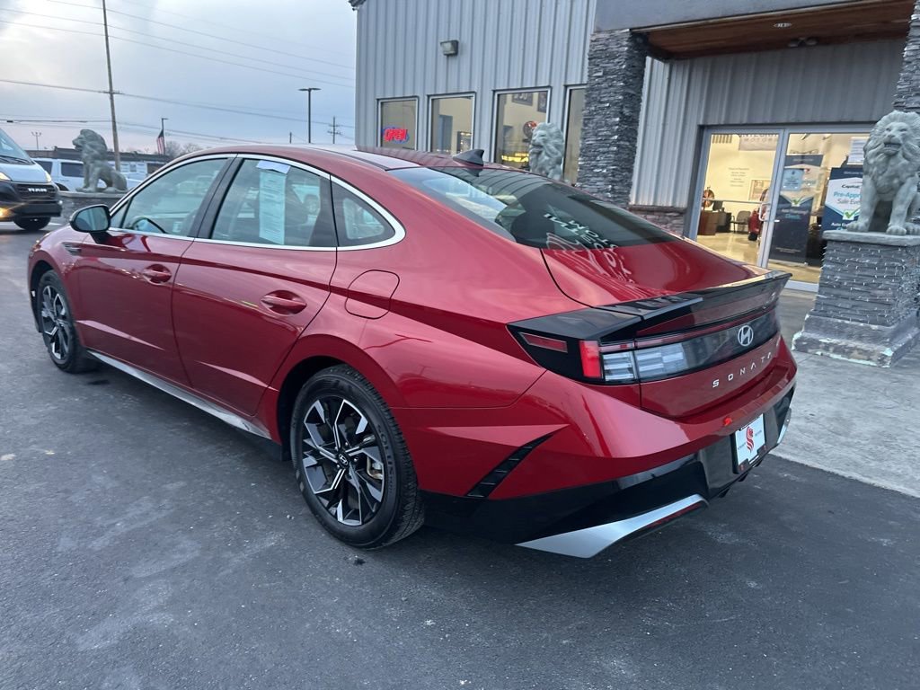 Used 2025 Hyundai Sonata SEL image 9