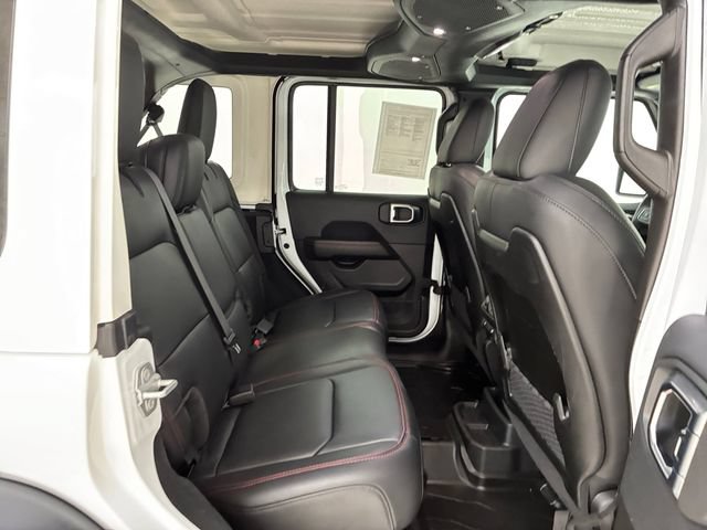 Used 2026 Jeep Wrangler Unlimited Rubicon AWD/4WD image 16