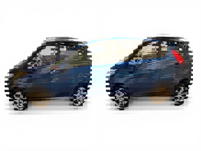 Used 2011 Ford Fiesta SE w/ 202A Rapid Spec Order Code image 2