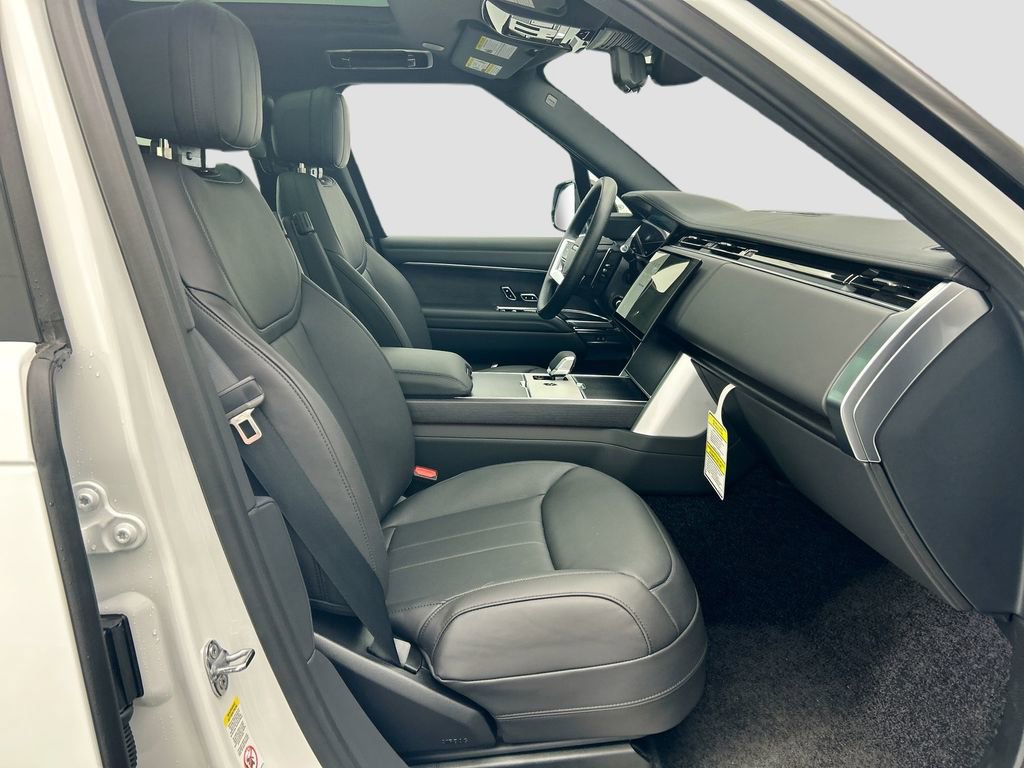 New 2026 Land Rover Range Rover Long Wheelbase SE image 20