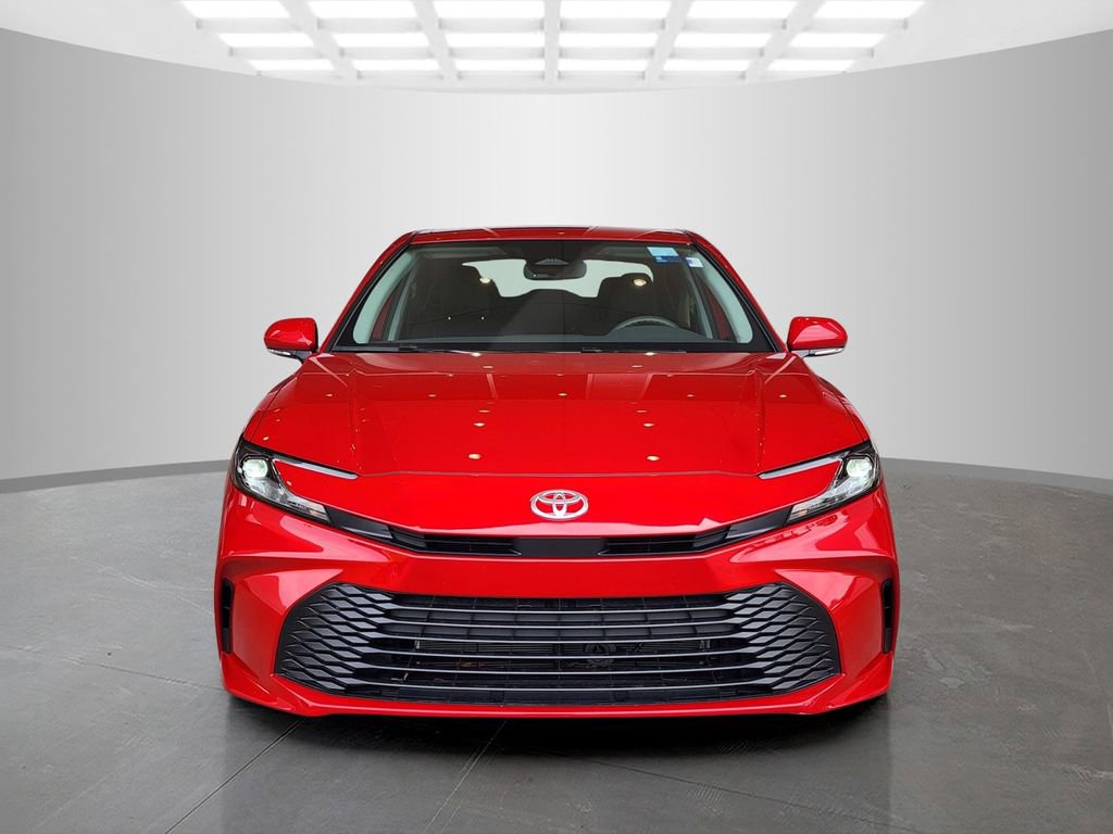 Used 2025 Toyota Camry LE w/ Convenience Package FWD image 2