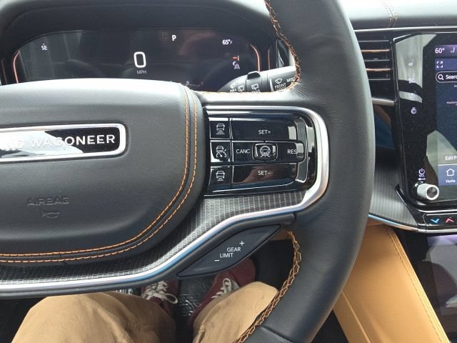 Certified 2025 Jeep Grand Wagoneer L Series III w/ Rear Seat Video Group 1 AWD/4WD image 16