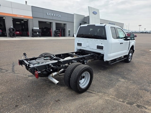 New 2025 Ford F350 XLT w/ Snow Plow Prep Package image 6