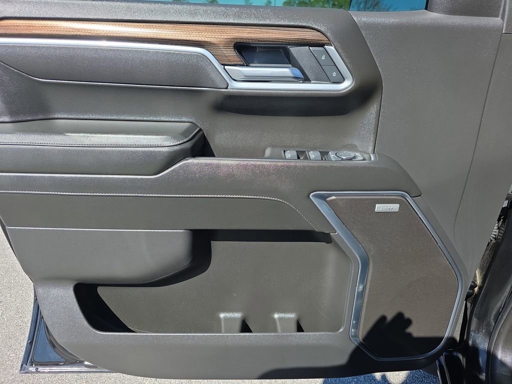 Used 2025 Chevrolet Silverado 1500 RST image 17