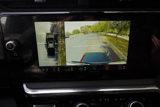 Used 2024 GMC Sierra 2500 Denali Ultimate w/ Max Trailering Package AWD/4WD image 27