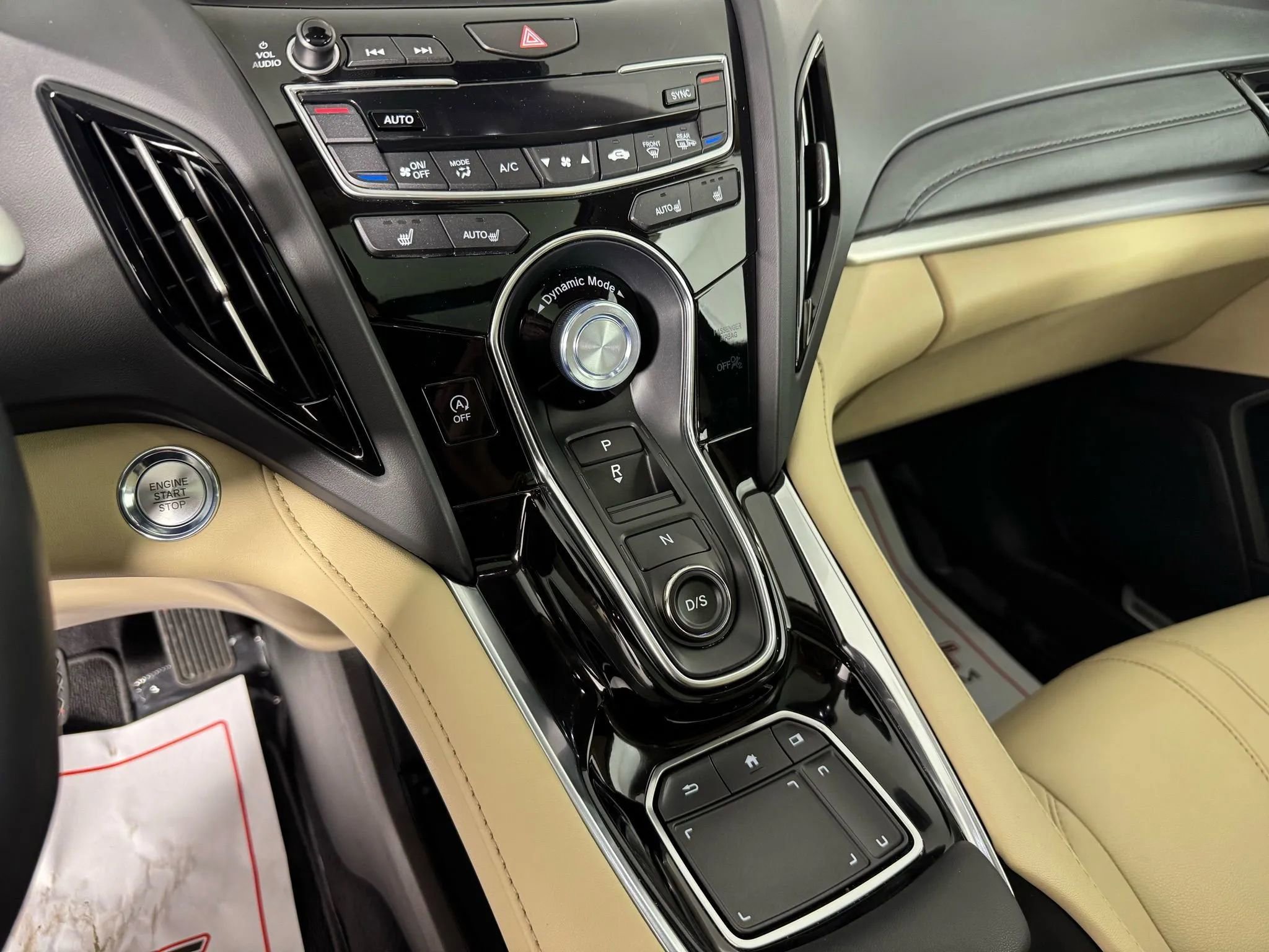 Used 2024 Acura RDX SH-AWD image 22