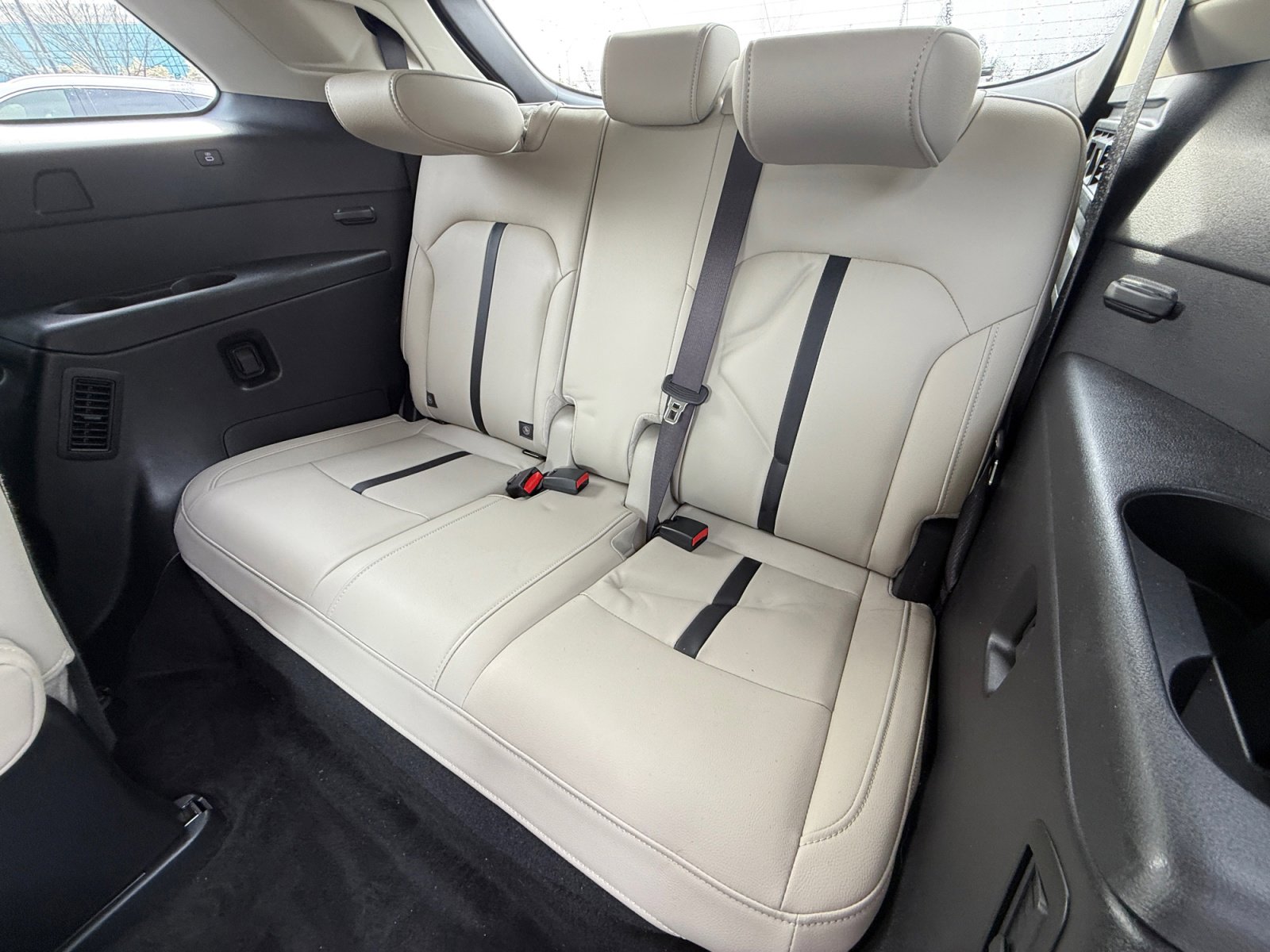 Certified 2024 MAZDA CX-90 Plug-In Hybrid w/ Preferred image 21