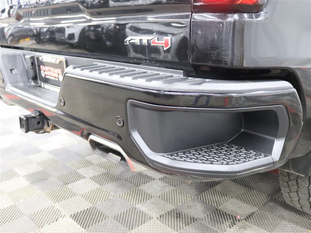 Used 2021 GMC Sierra 1500 AT4 w/ AT4 Value Package AWD/4WD image 12