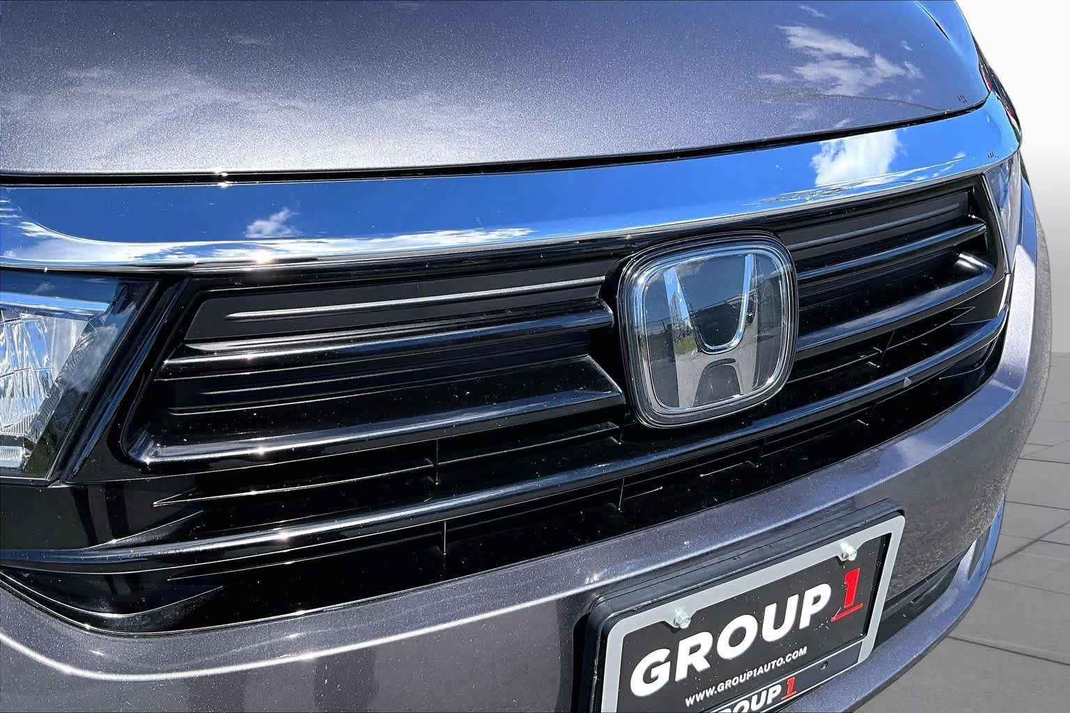 Used 2024 Honda Odyssey EX image 30