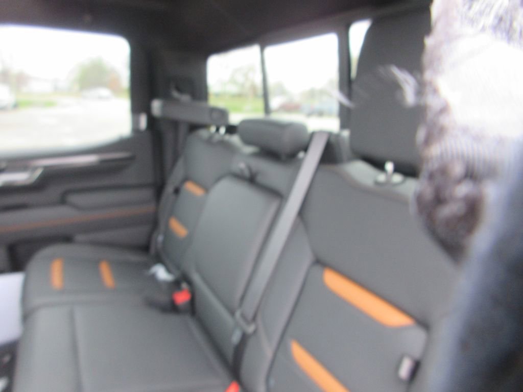 New 2026 GMC Sierra 1500 AT4 w/ AT4 Premium Package AWD/4WD image 16