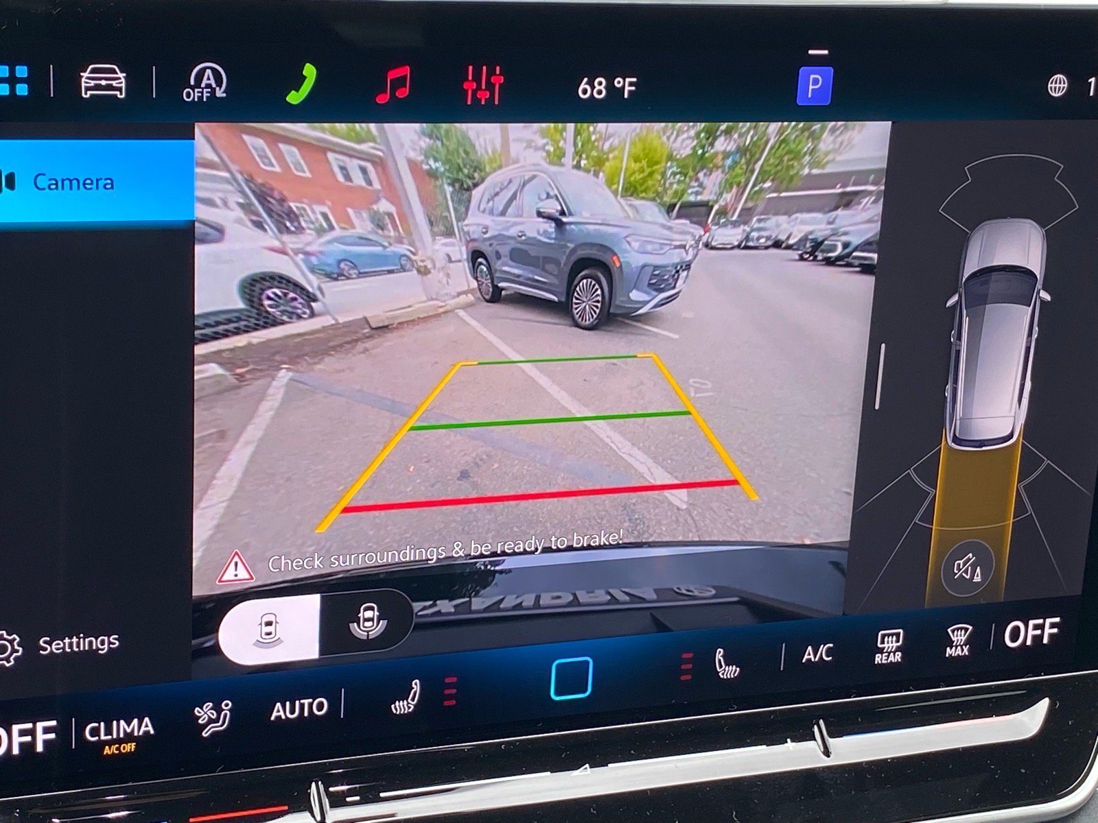 New 2026 Volkswagen Tiguan SE R-Line AWD/4WD image 11