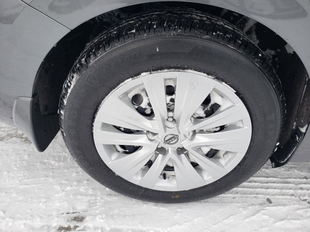 Certified 2025 Nissan Sentra S image 44