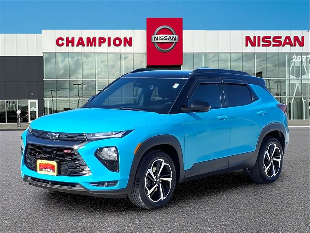 Used 2021 Chevrolet TrailBlazer RS w/ Technology Package image 3