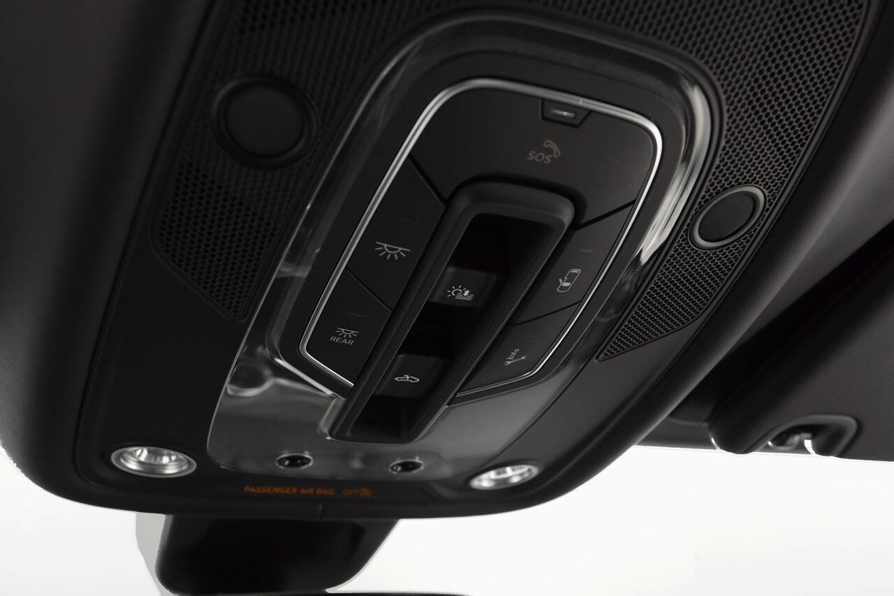 Used 2021 Bentley Bentayga Speed image 23