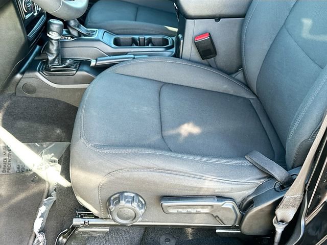 Used 2023 Jeep Wrangler Sport S image 18