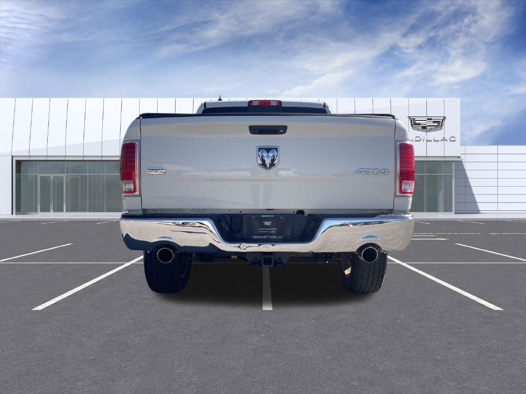 Used 2018 RAM 1500 Laramie w/ Convenience Group AWD/4WD image 7