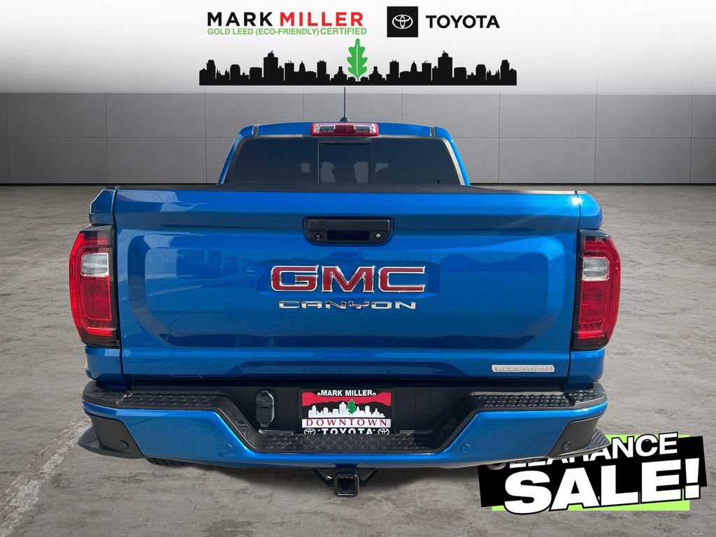 Used 2024 GMC Canyon Elevation w/ Elevation Premium Package AWD/4WD image 4