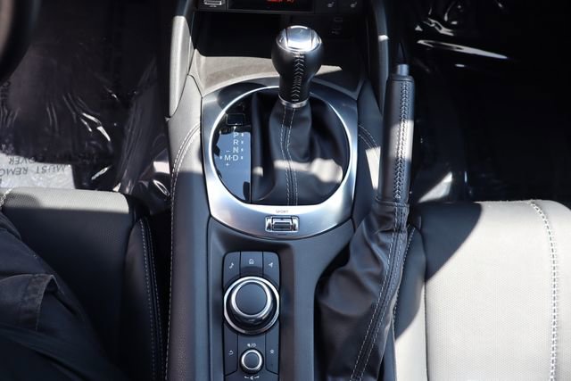 Used 2025 MAZDA MX-5 Miata RF Grand Touring image 31