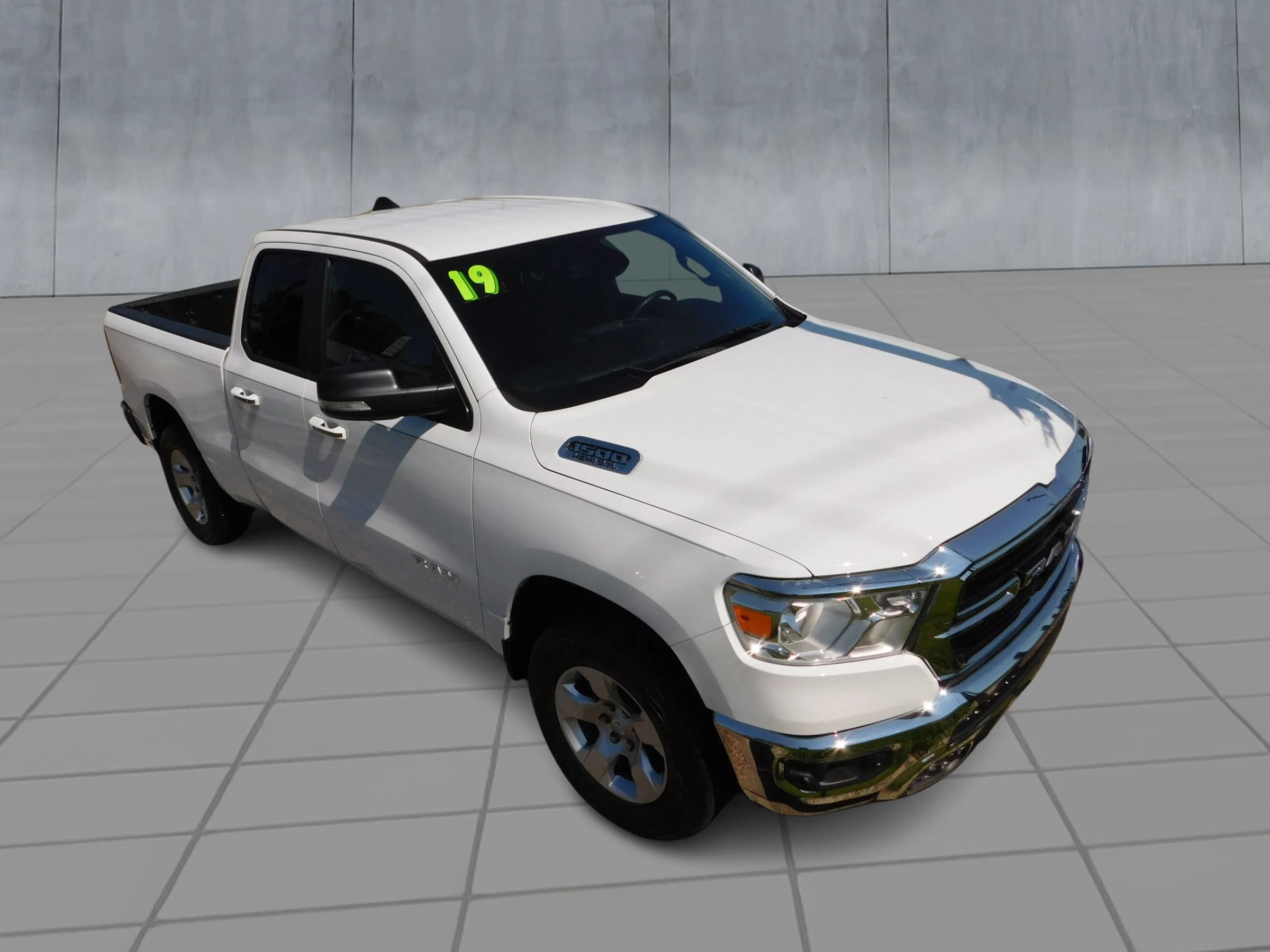 Used 2019 RAM 1500 Big Horn AWD/4WD image 2