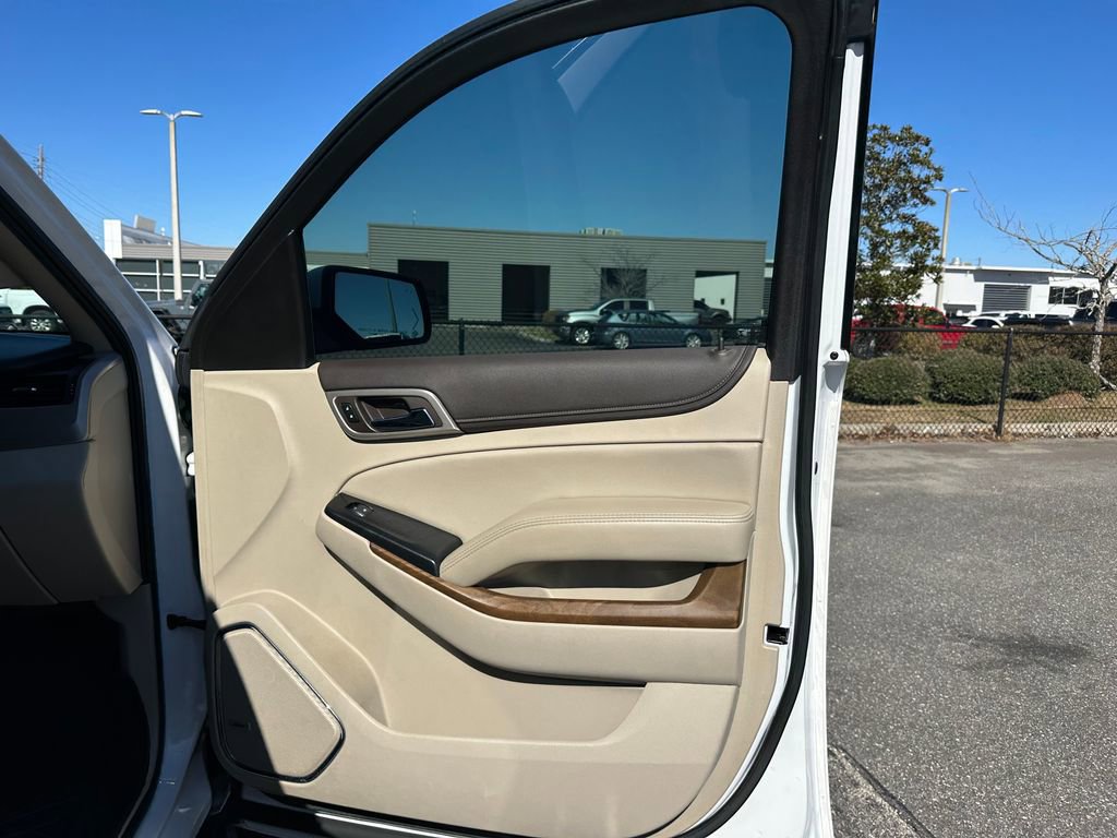 Used 2020 GMC Yukon XL Denali image 37