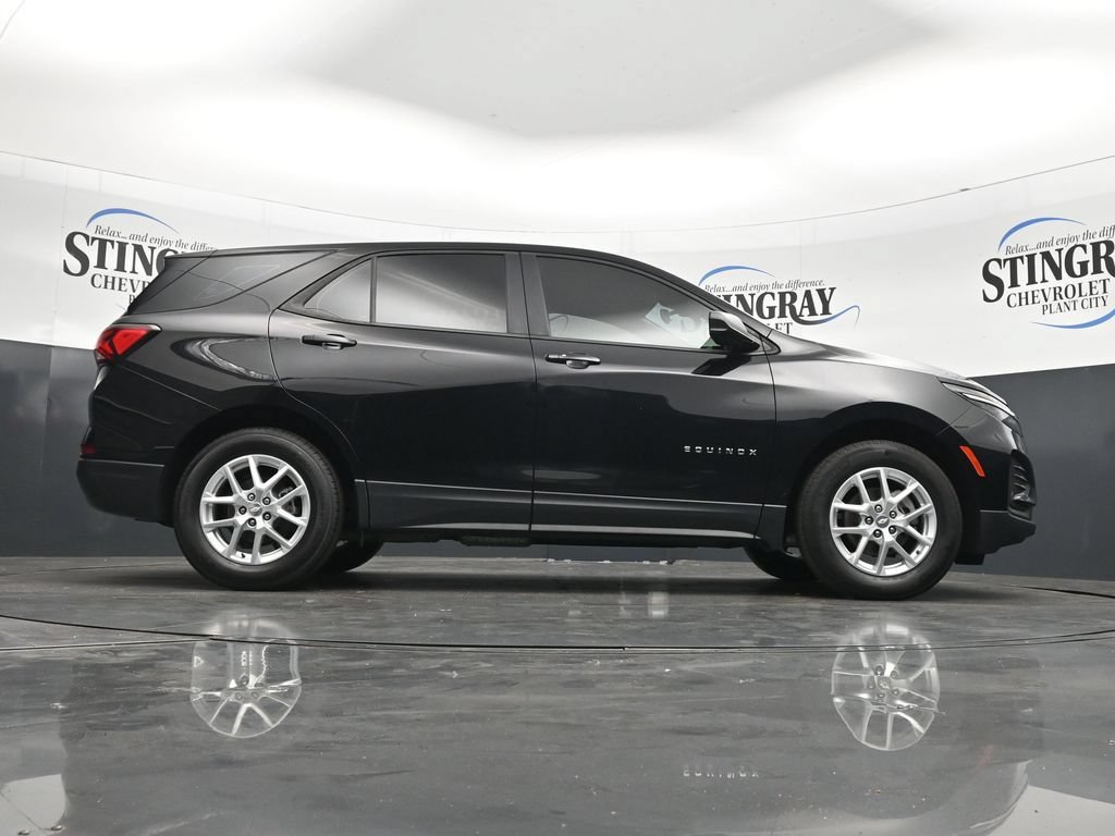 Used 2023 Chevrolet Equinox LS FWD image 36