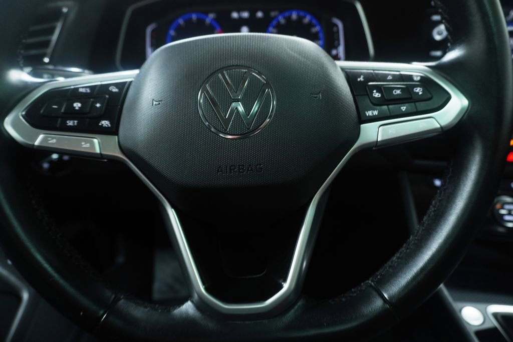 Used 2023 Volkswagen Jetta SEL image 14