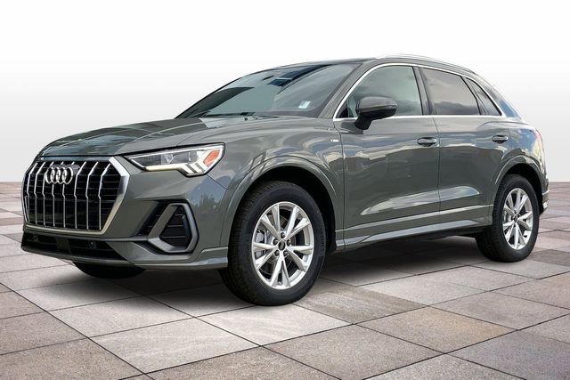 New 2025 Audi Q3 2.0T Premium