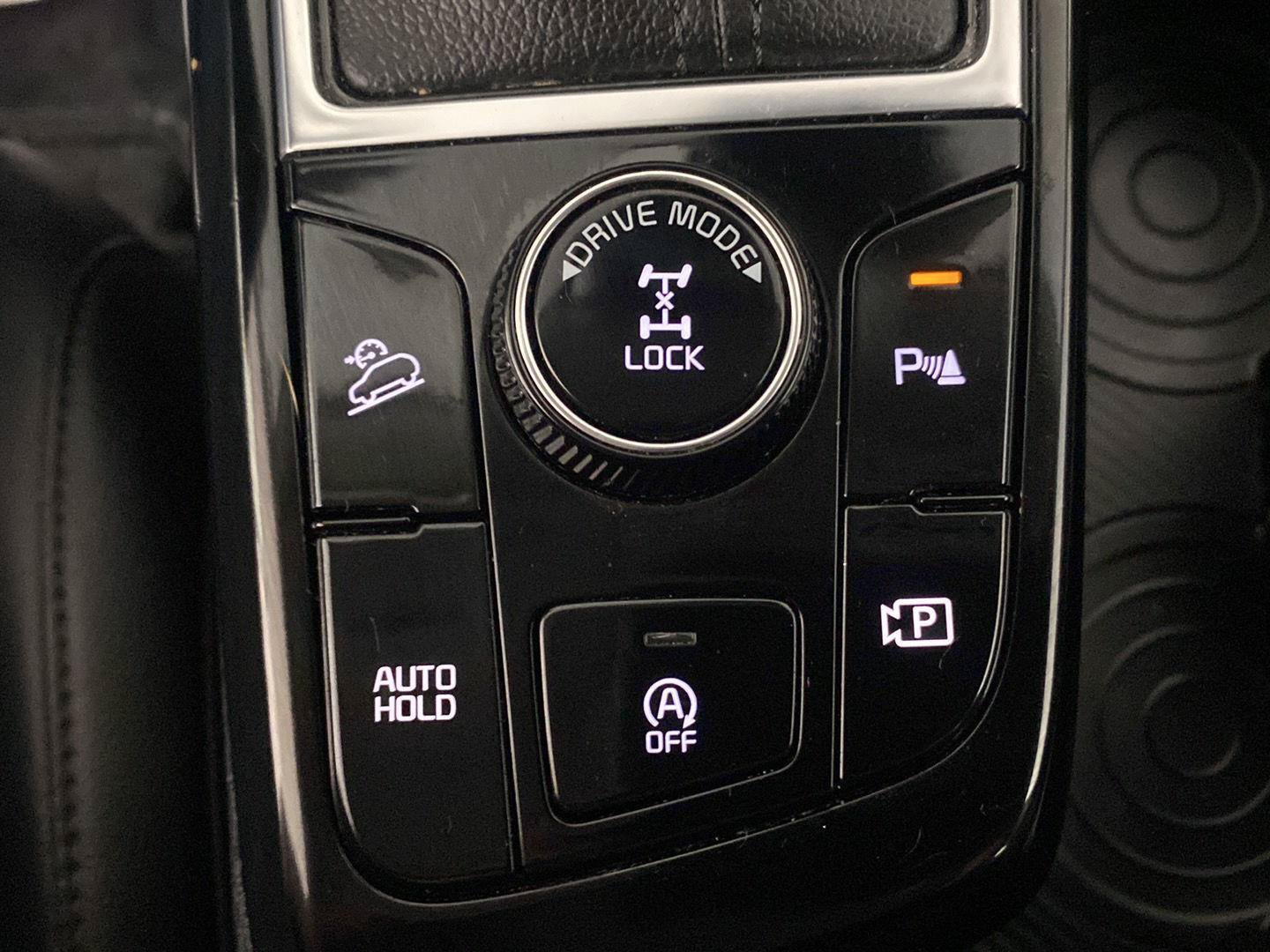 Used 2024 Kia Sportage EX AWD/4WD image 24