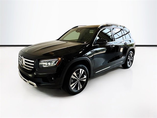 New 2025 Mercedes-Benz GLB 250 4MATIC image 1