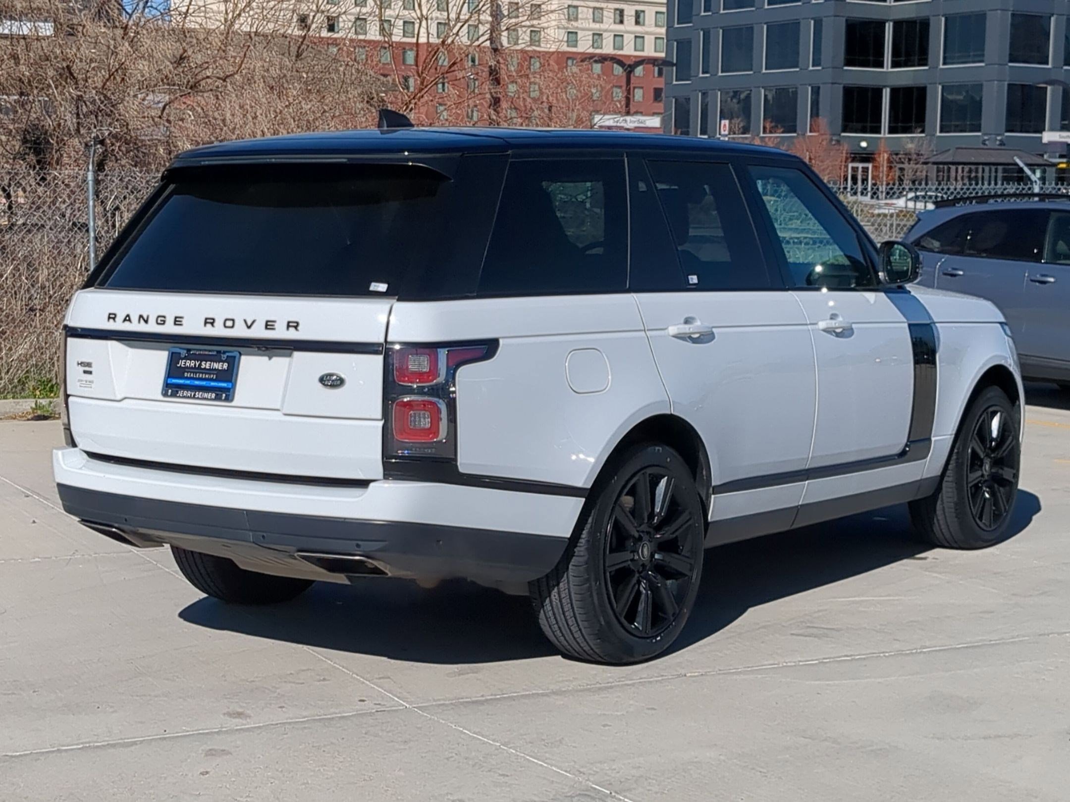 Used 2021 Land Rover Range Rover Westminster Edition image 5