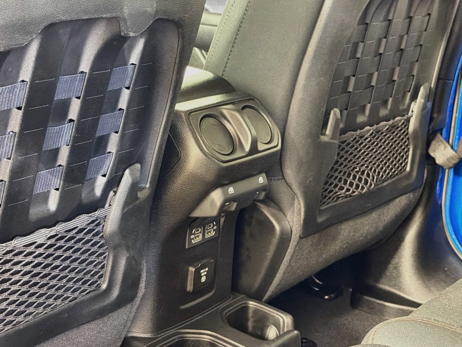 Used 2021 Jeep Wrangler Unlimited Rubicon AWD/4WD image 26