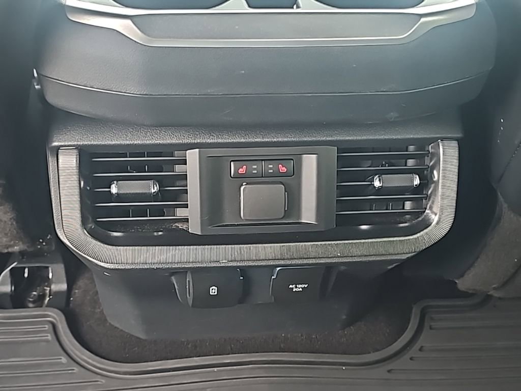 Used 2023 Ford F150 Platinum w/ Equipment Group 701A High image 16