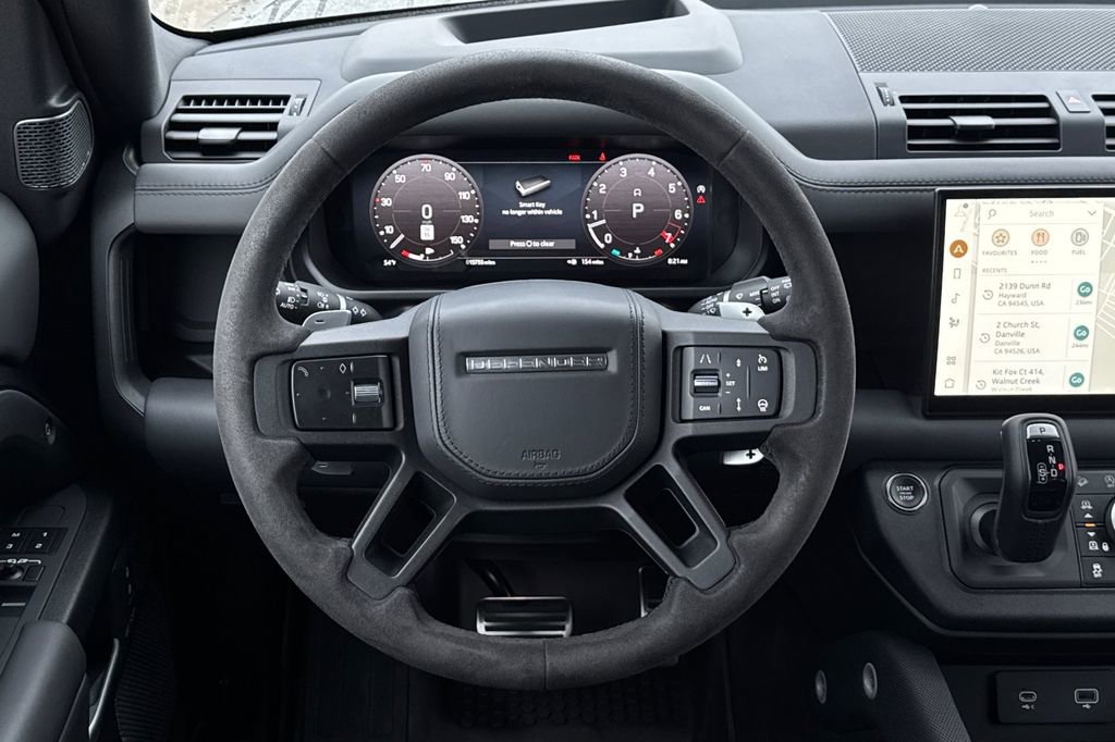 Used 2023 Land Rover Defender 90 V8 image 16